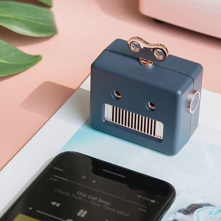 Qushini Robot Blue Wireless Speaker